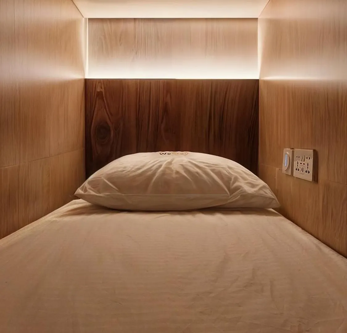 Westay Capsule Hostel  Dubai